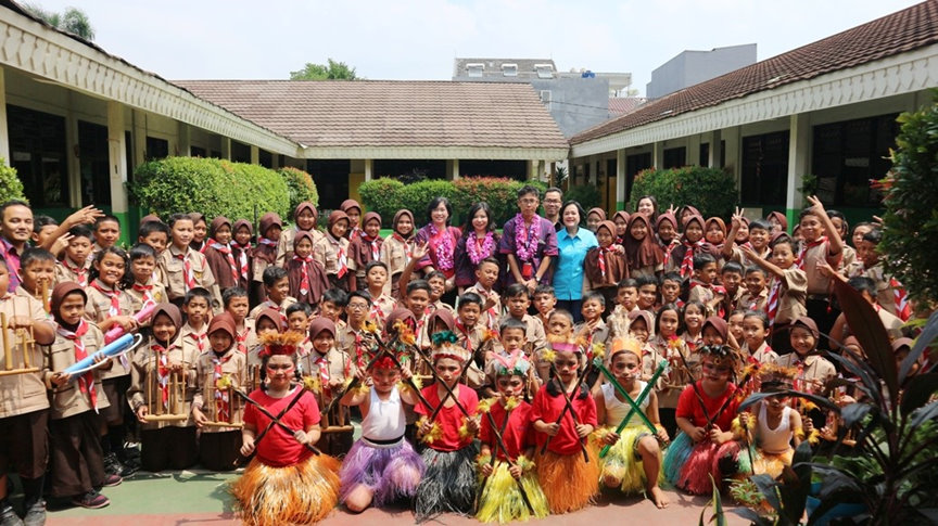MSIG Indonesia Gave Donation to Support Children Education 3