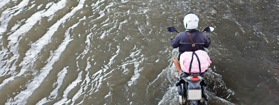 Five Tips for Riding a Motorcycle Through Floods