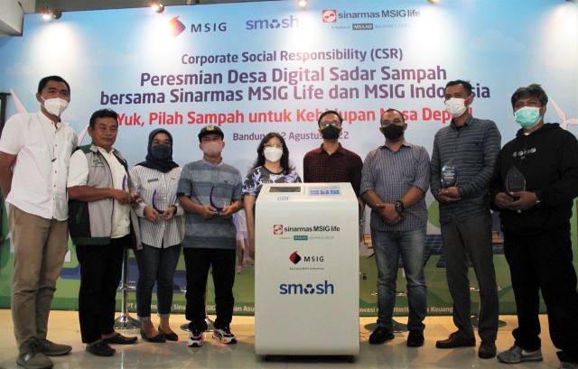 MSIG Indonesia & Sinarmas MSIG Life bersama Smash.id meresmikan Desa Digital Sadar Sampah di Bank Sampah Bersinar