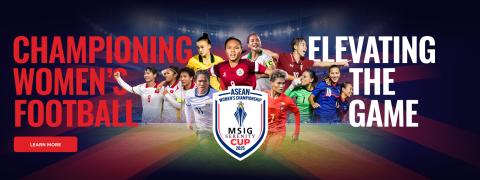 Champion Woomen Football banner