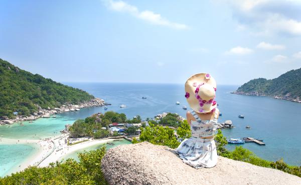 MSIG-labuan-bajo-girl